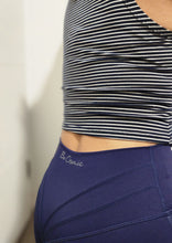 Cargar imagen en el visor de la galería, Calza Flare Azul