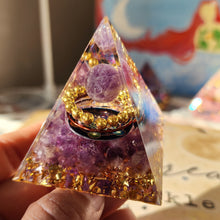Cargar imagen en el visor de la galería, Amatista y simbología