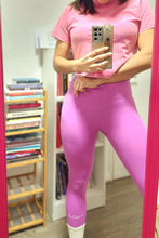 Cargar imagen en el visor de la galería, Calza sin costura rosa