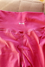 Cargar imagen en el visor de la galería, Short rosa