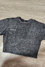 Cargar imagen en el visor de la galería, Polera crop top colores