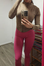 Cargar imagen en el visor de la galería, Calza corte corazón