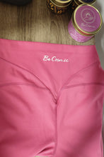 Cargar imagen en el visor de la galería, Calza corte corazón