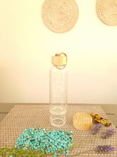 Cargar imagen en el visor de la galería, Botella vidrio poder turquesa